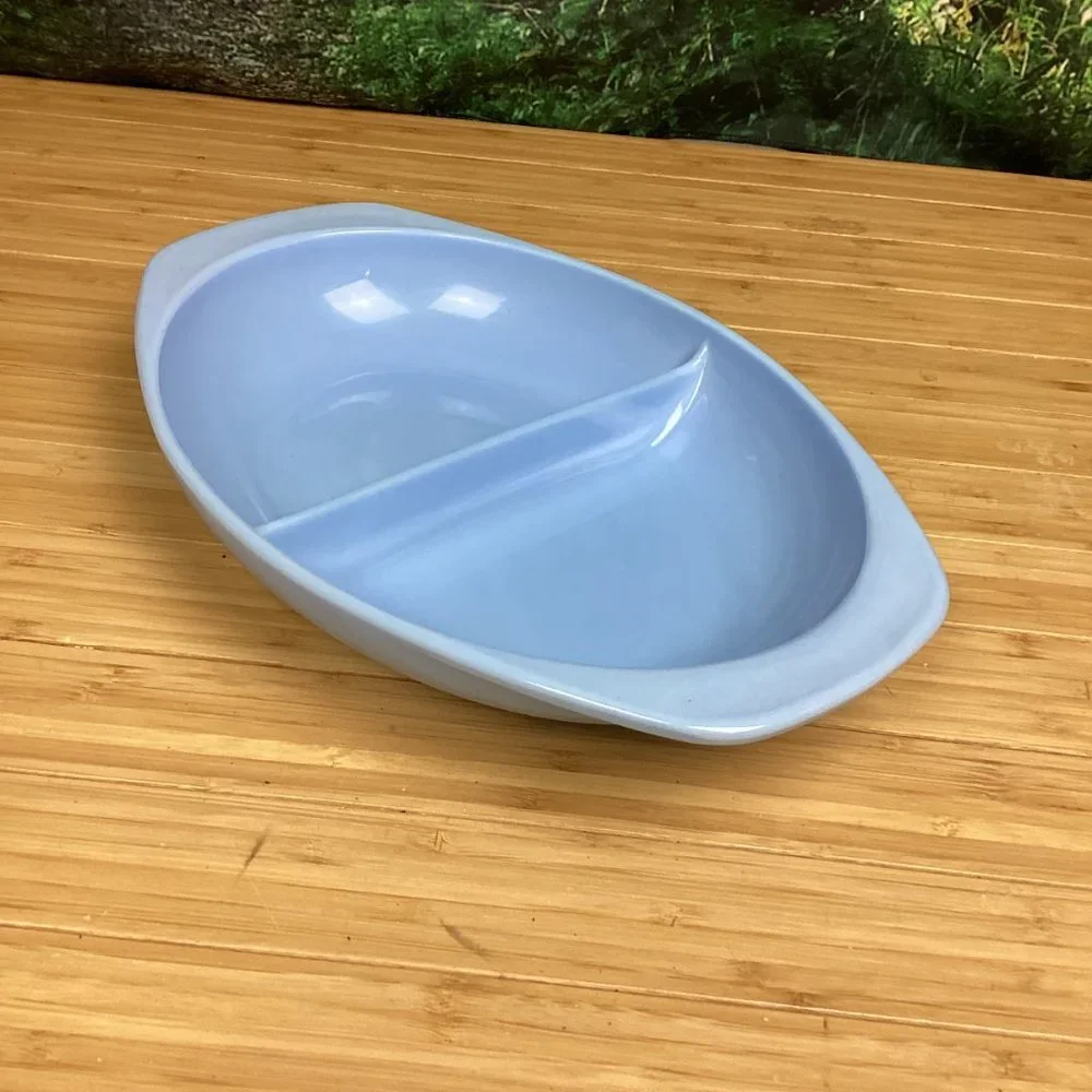 PYREX Delphite Blue 1.5 Quart Oval Divided Dish Vintage